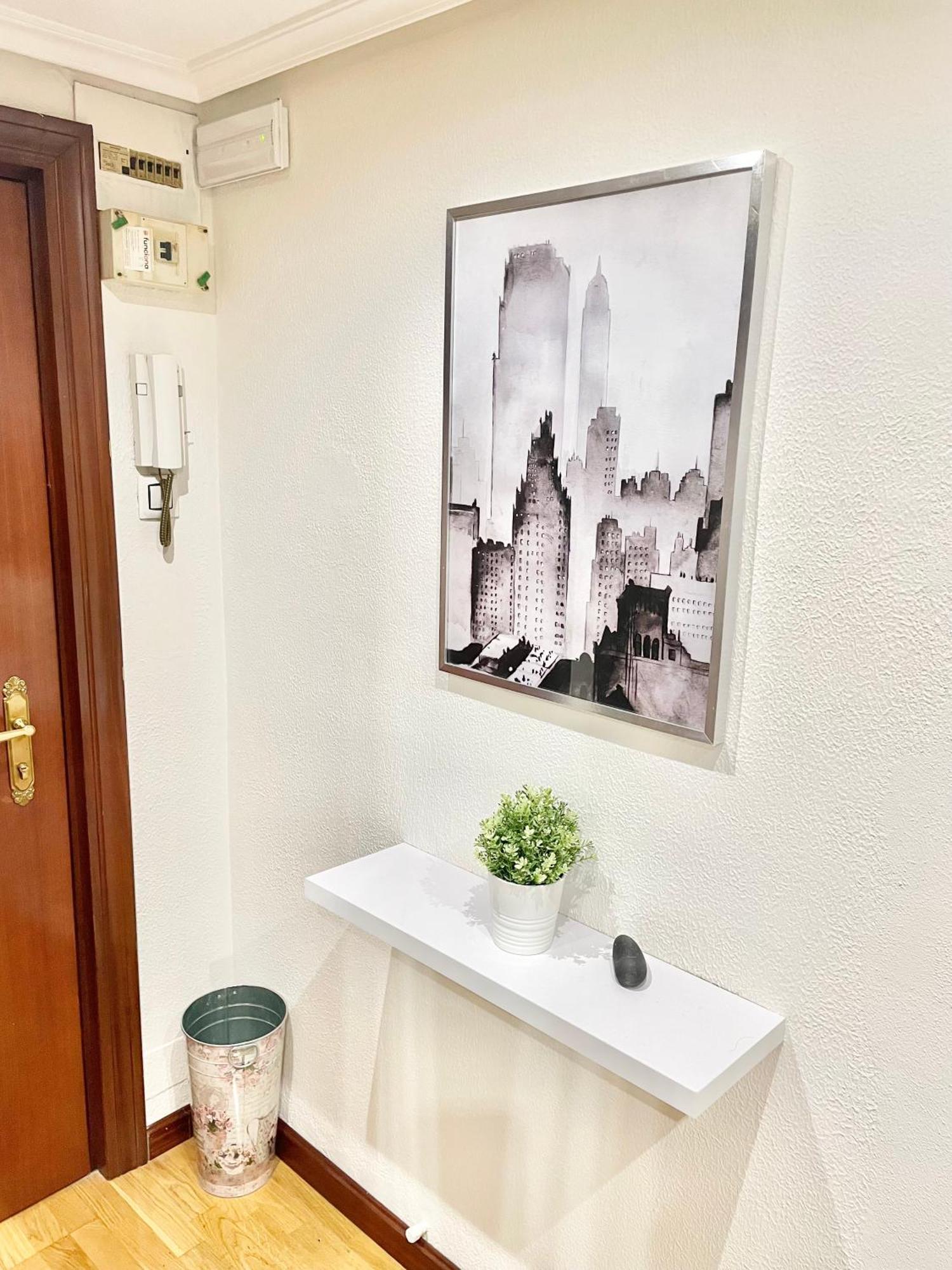 General Elorza Centro. Parking Incluido Apartment Овиедо Екстериор снимка